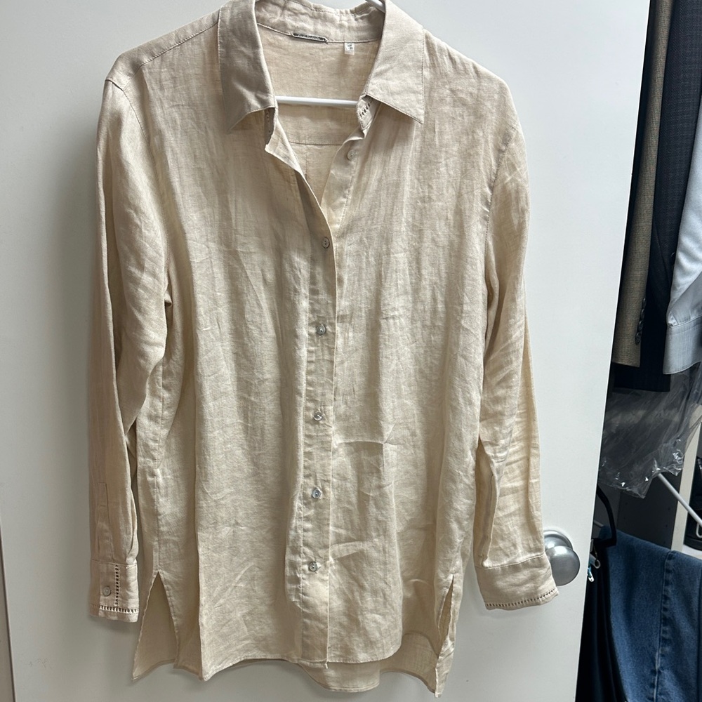 Elie Tahari Cream Button Down oversized Shirt